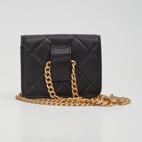CHANEL LAMBSKIN BLACK ENAMEL CC WALLET ON A CHAIN CLUTCH BELT BAG (2020) - Picture 2 of 8